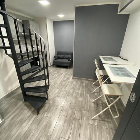 House Casablanca Apartment เนเปิลส์ ภายนอก รูปภาพ